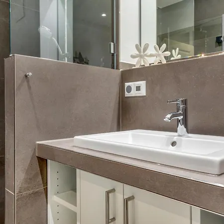 아파트 Achterliek